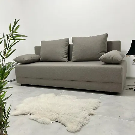 Mi Casa *