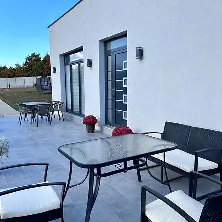 Mi Casa Villa